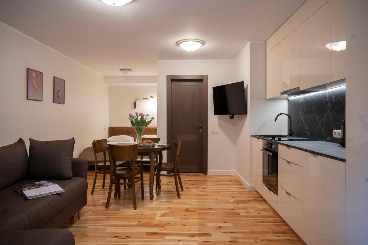 Villa Acacia Kaunas Phòng bức ảnh