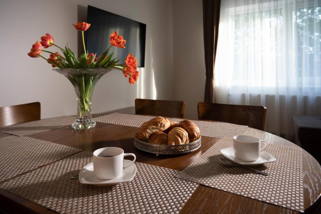 Villa Acacia Kaunas Ngoại thất bức ảnh