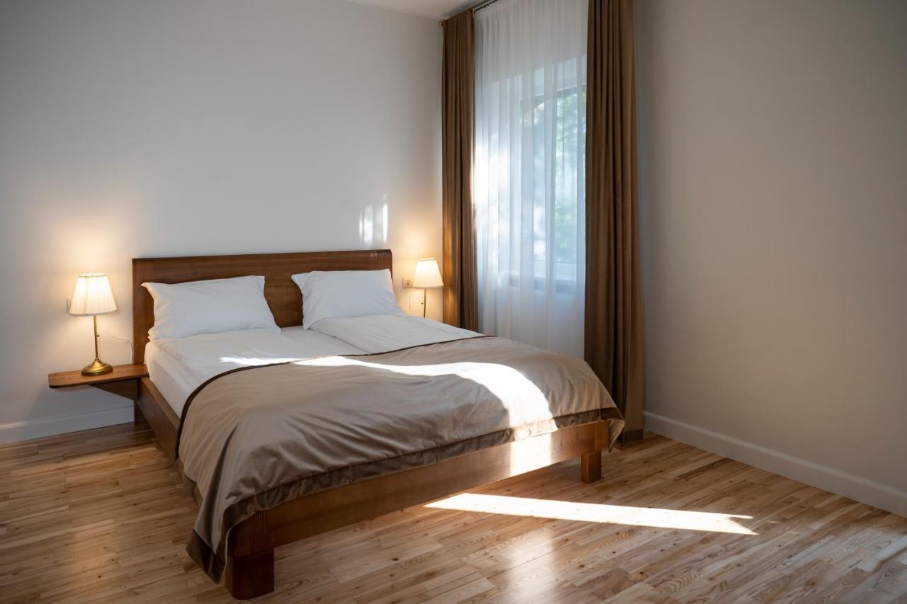 Villa Acacia Kaunas Ngoại thất bức ảnh