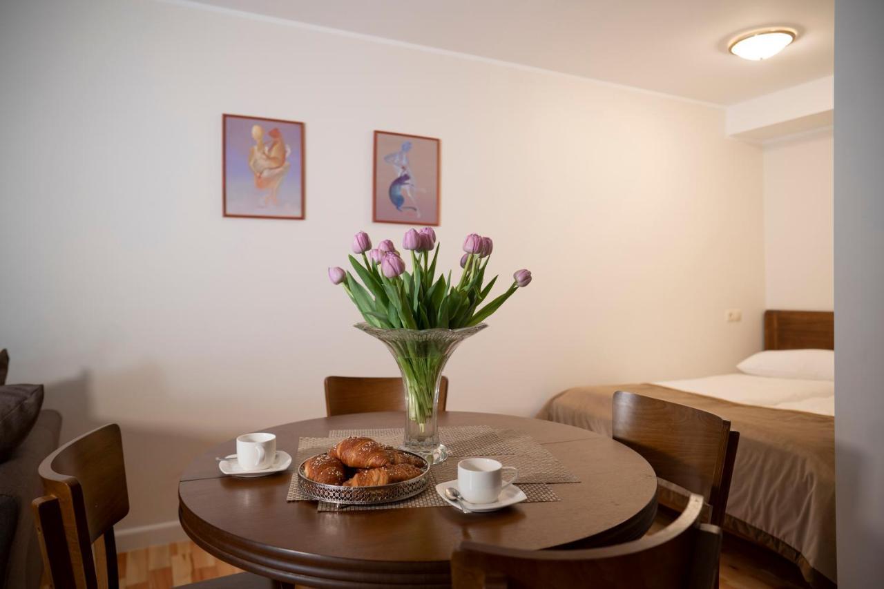 Villa Acacia Kaunas Ngoại thất bức ảnh